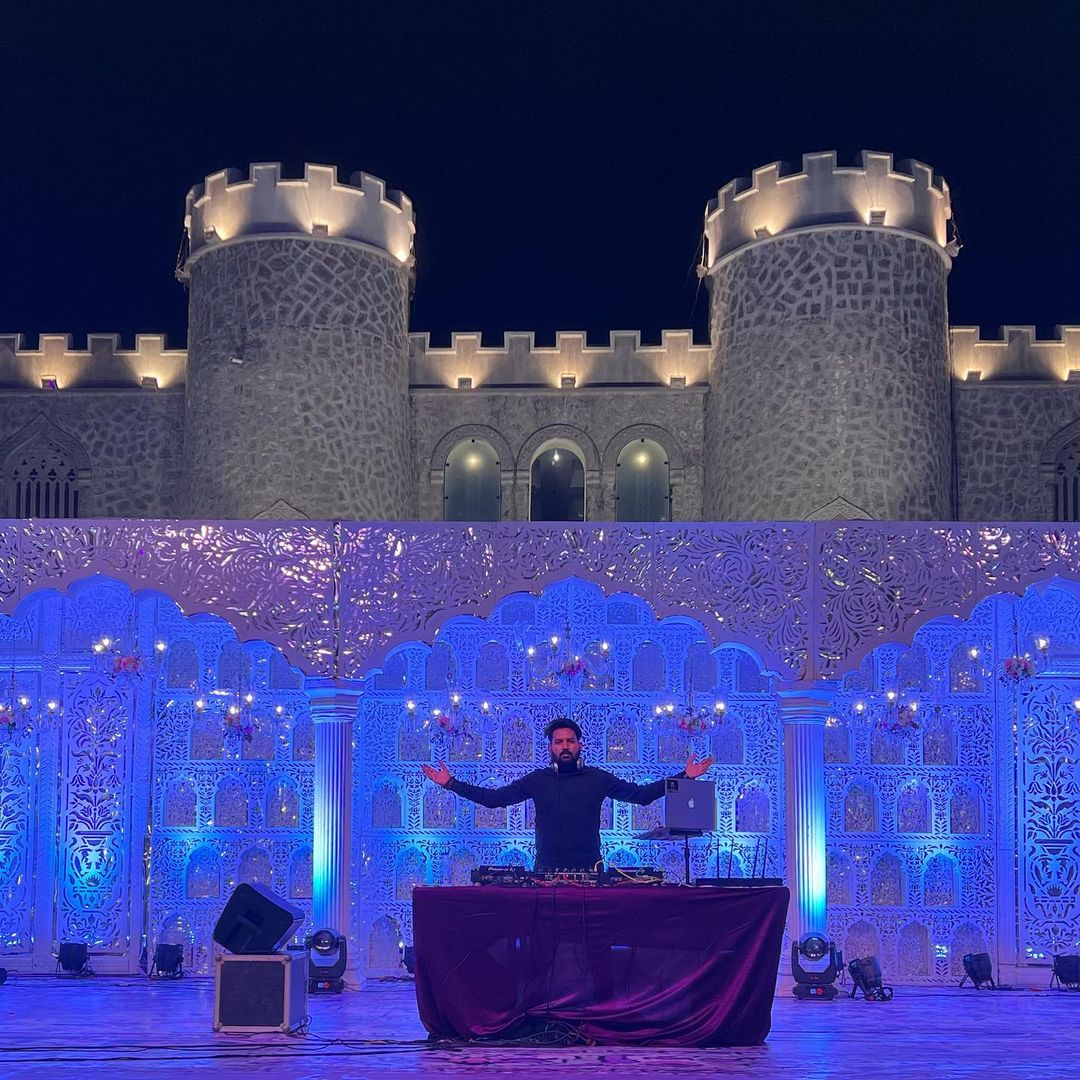 DJ Vvaan | Wedding Performance